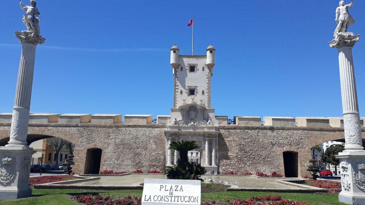 El Rincon Del Tio De La Tiza Lejlighed Cádiz Eksteriør billede